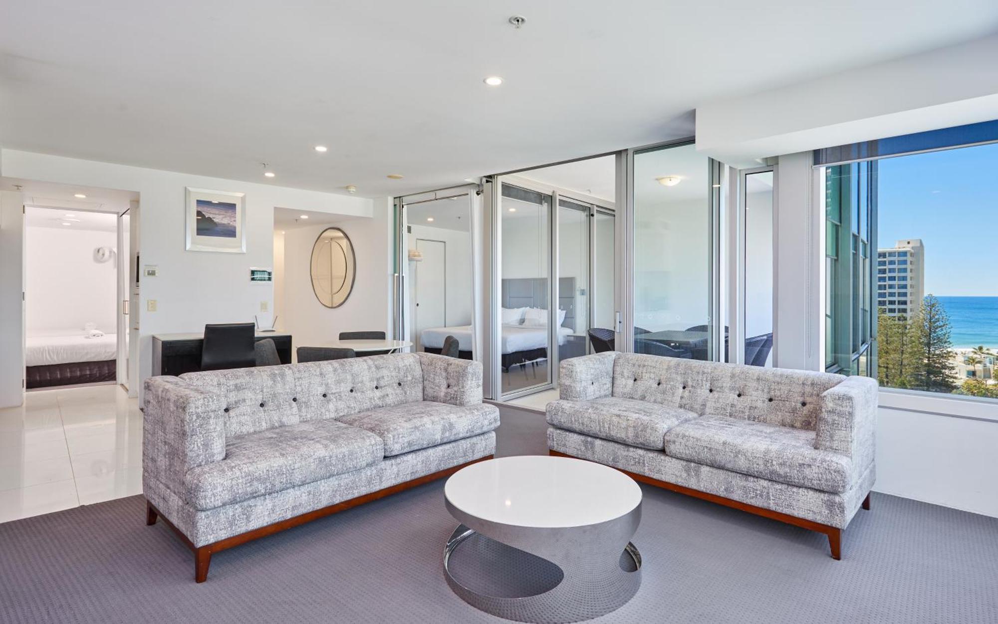 Serain Residences On 9 Hamilton Avenue Apartment