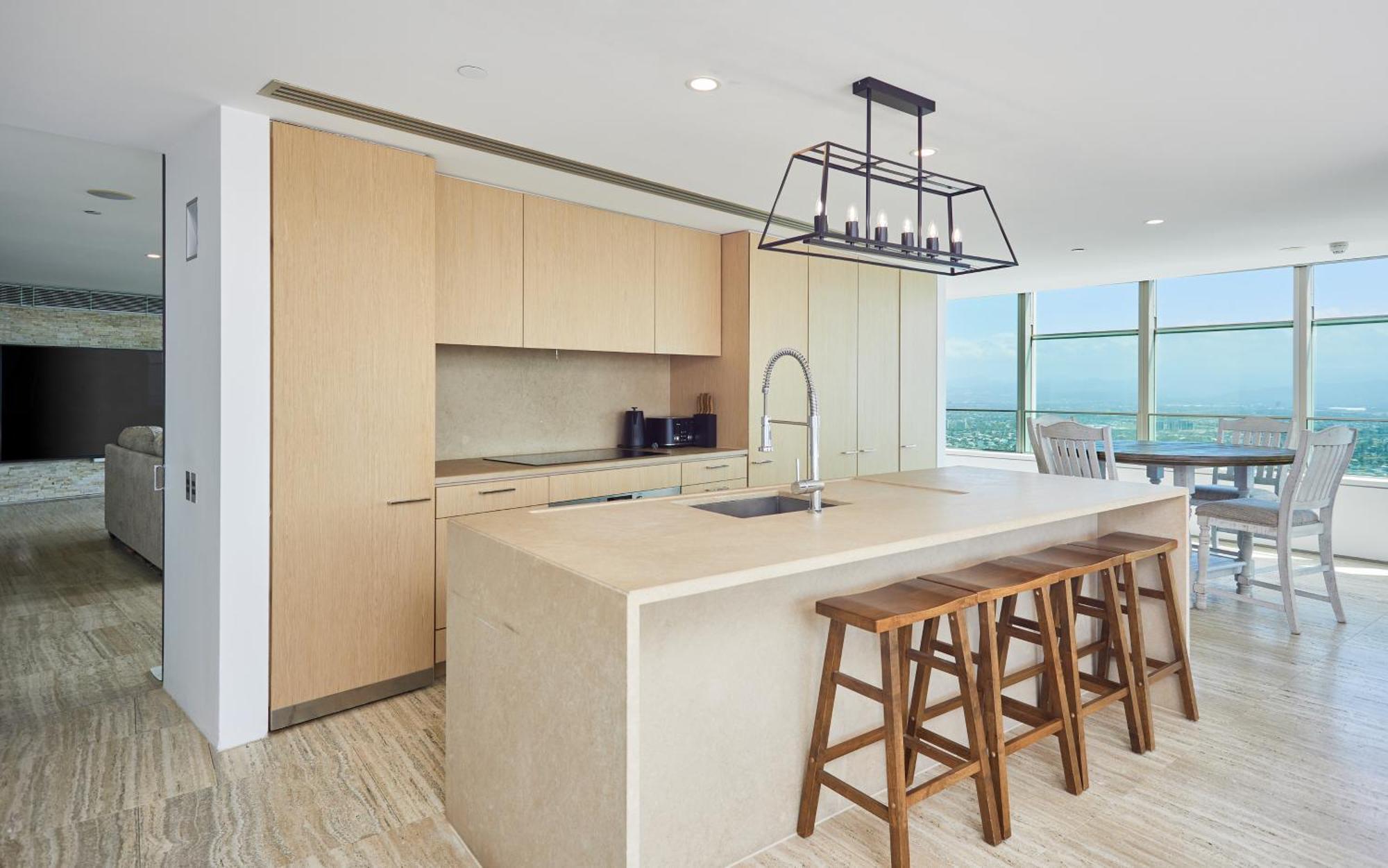 Apartment Serain Residences On 9 Hamilton Avenue