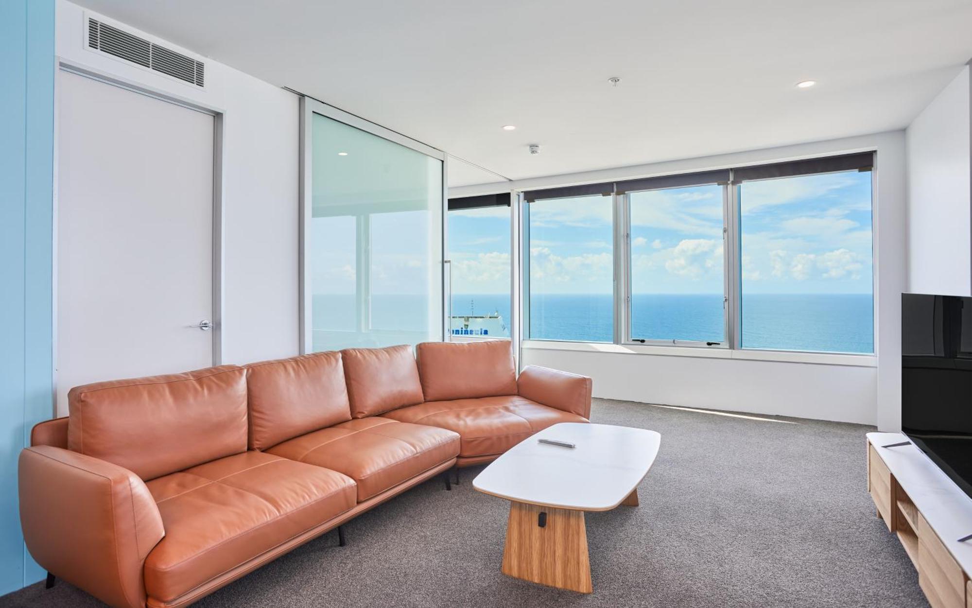Apartment Serain Residences On 9 Hamilton Avenue