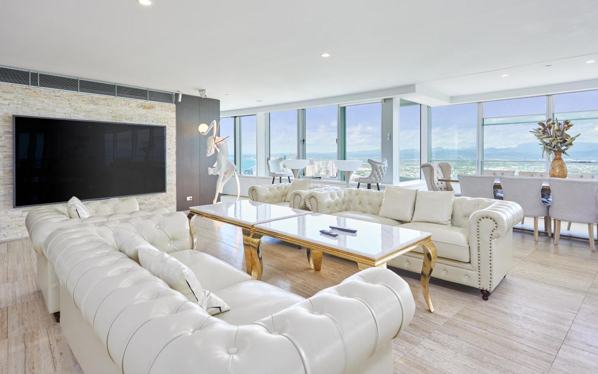 Serain Residences On 9 Hamilton Avenue Apartment *