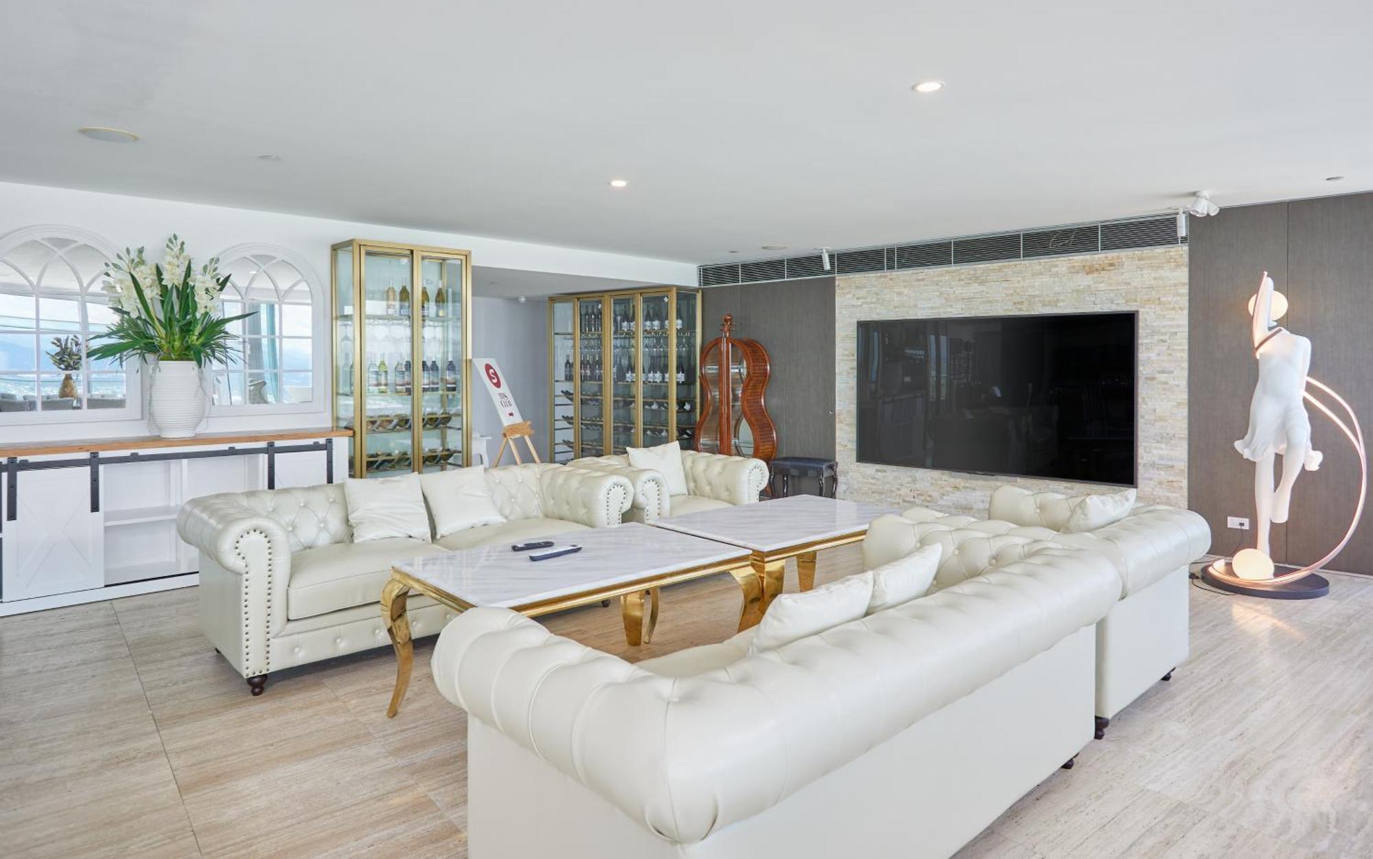 Serain Residences On 9 Hamilton Avenue Apartment